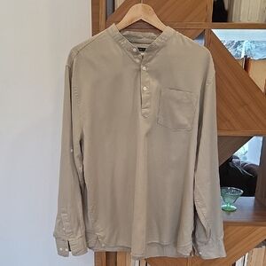 Perry Ellis Men's Beige Button-Down Shirt